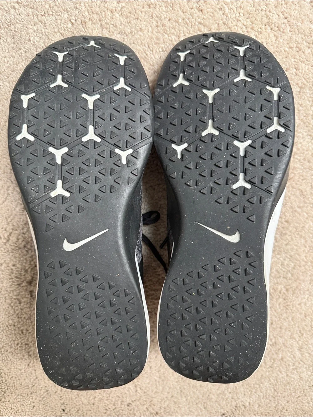 Nike Elite TR Cross Training Sneakers Women’s Size 8